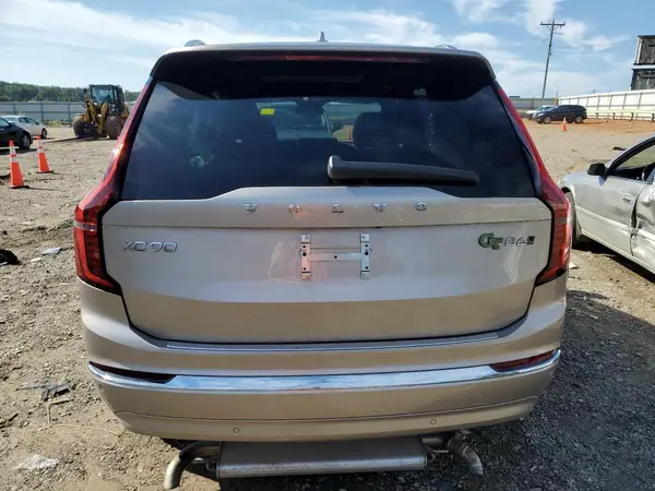 2025 VOLVO XC90 COPART lot 68701975 auction photo 6