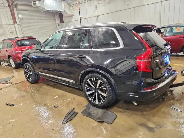 YV4062PJ7T1490506 2026 VOLVO XC90 - Image 2