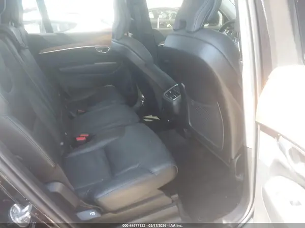 YV4062PK1R1182331 2024 VOLVO XC90 - Image 8