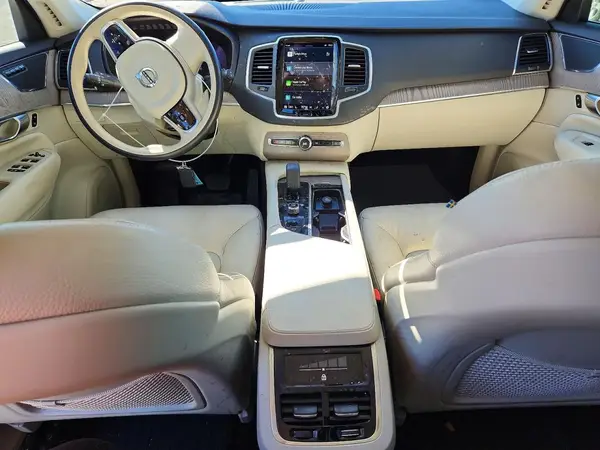 YV4062PK5P1937459 2023 VOLVO XC90 - Image 8