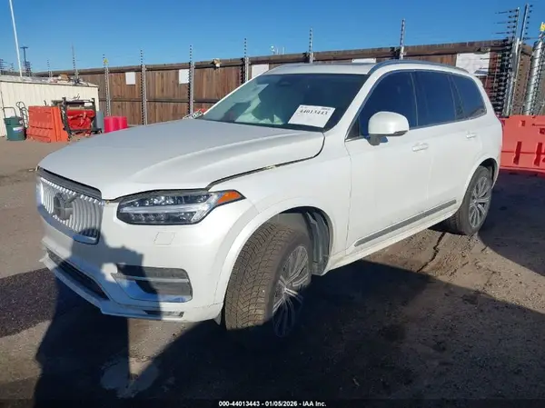 YV4062PK5R1184048 2024 VOLVO XC90 - Image 2