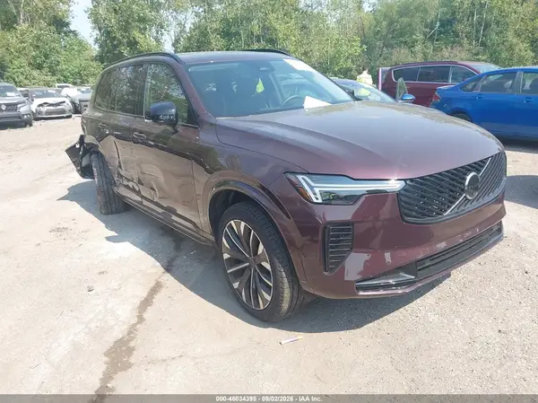 YV4062PM6T1464117 2026 VOLVO XC90 - Image 1