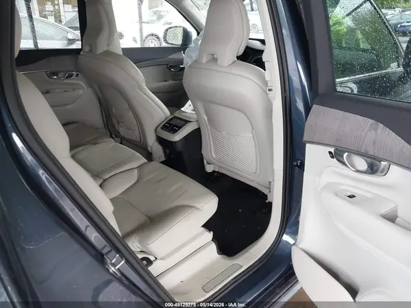 YV4062PN0P1934978 2023 VOLVO XC90 - Image 8
