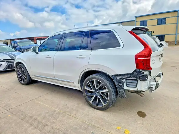 YV4062PN1P1940319 2023 VOLVO XC90 - Image 2