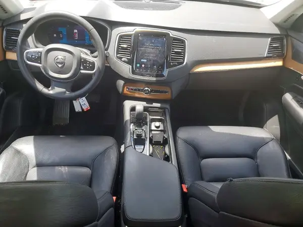 YV4062PN2P1907829 2023 VOLVO XC90 - Image 8