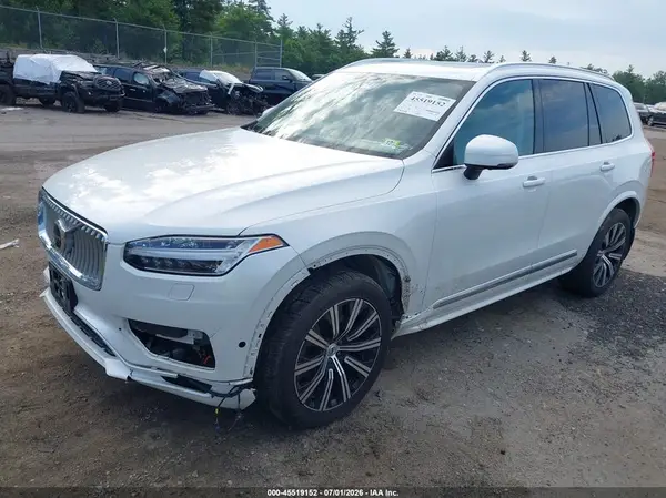 YV4062PN2P1912075 2023 VOLVO XC90 - Image 2