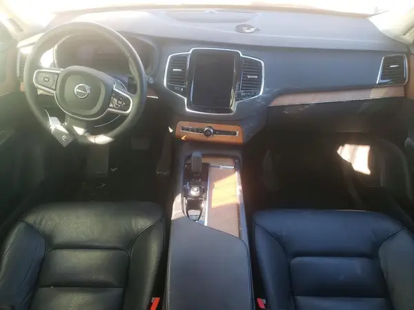 YV4062PN2P1920354 2023 VOLVO XC90 - Image 8
