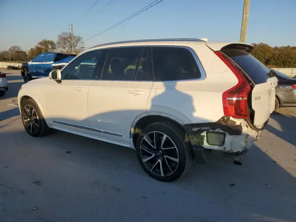 YV4062PN2P1924159 2023 VOLVO XC90 - Image 2