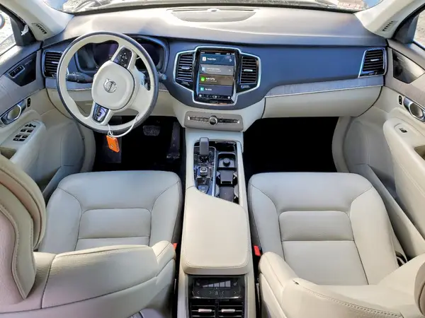 YV4062PN2P1926672 2023 VOLVO XC90 - Image 8