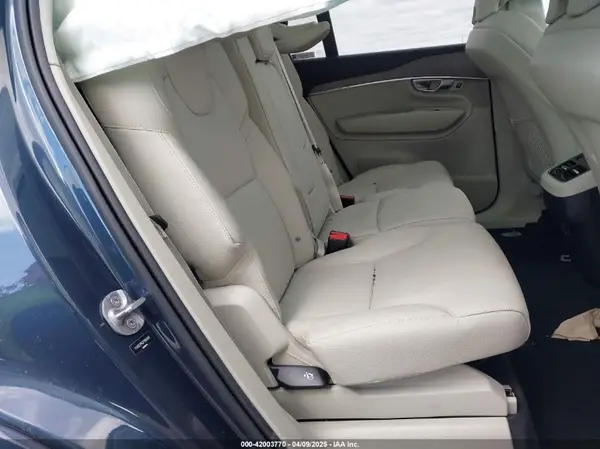 YV4062PN3P1984998 2023 VOLVO XC90 - Image 8