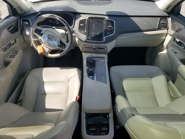 YV4062PN4P1914958 2023 VOLVO XC90 - Image 8