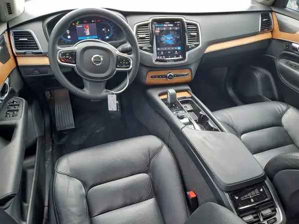 YV4062PN4P1927869 2023 VOLVO XC90 - Image 8