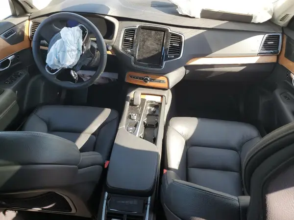 YV4062PN4P1956451 2023 VOLVO XC90 - Image 8