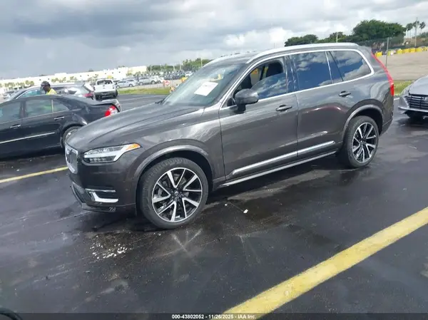 YV4062PN4P1961911 2023 VOLVO XC90 - Image 2