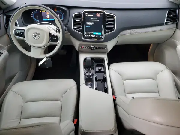 YV4062PN6P1950344 2023 VOLVO XC90 - Image 8