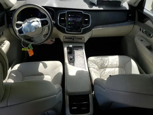 YV4062PN7P1984986 2023 VOLVO XC90 - Image 8