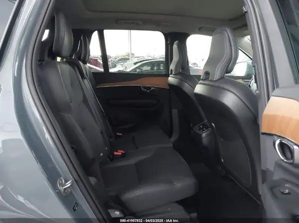 YV4062PN8P1989176 2023 VOLVO XC90 - Image 8