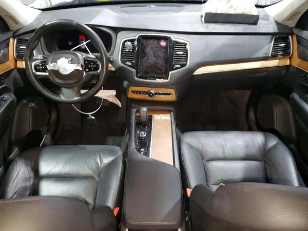 YV4062PNXP1997568 2023 VOLVO XC90 - Image 8