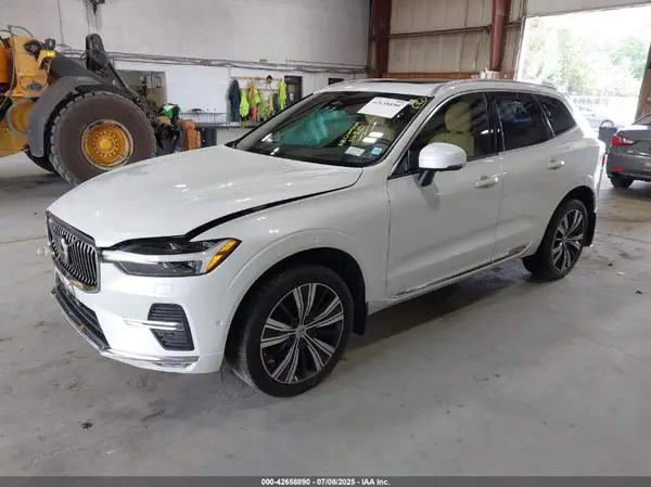 YV4062RA1P1273892 2023 VOLVO XC60 - Image 2