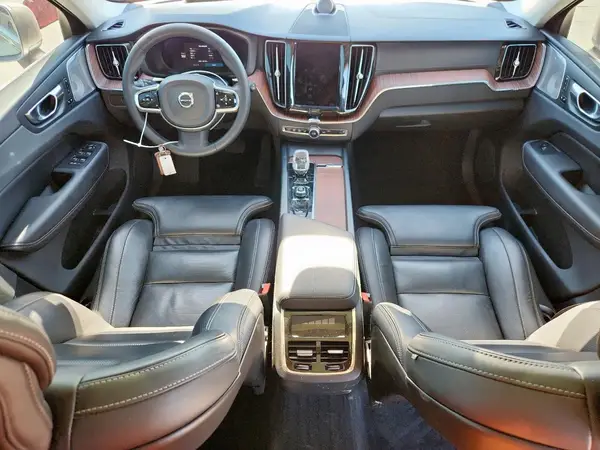 YV4062RA6P1290123 2023 VOLVO XC60 - Image 8