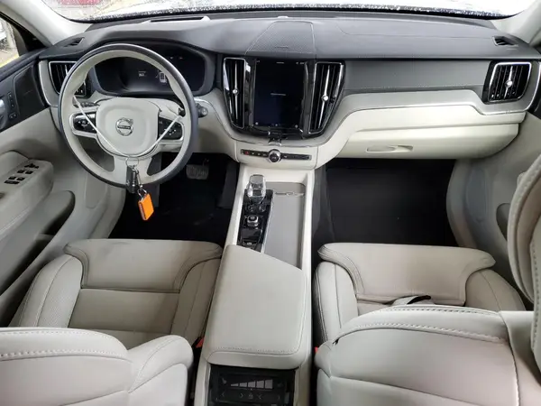 YV4062RA6P1363894 2023 VOLVO XC60 - Image 8