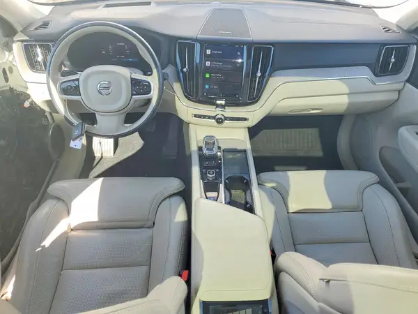 YV4062RL1N1083458 2022 VOLVO XC60 - Image 8