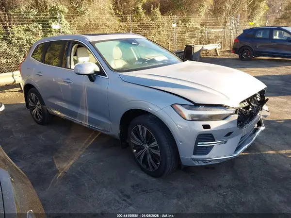 YV4062RL4N1026350 2022 VOLVO XC60 - Image 1