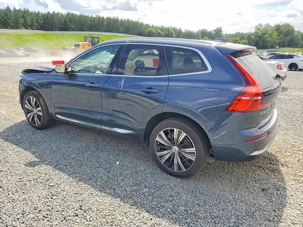 YV4062RL6N1084301 2022 VOLVO XC60 - Image 2