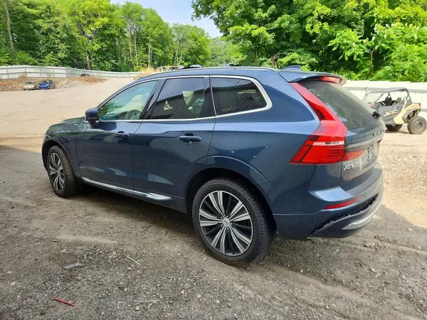 YV4062RLXN1079876 2022 VOLVO XC60 - Image 2