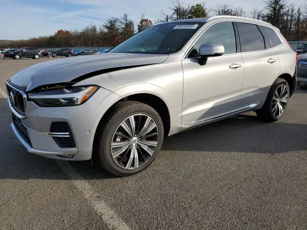 YV4062RLXN1086858 2022 VOLVO XC60