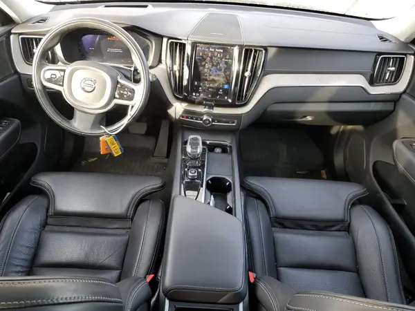 YV4062RLXN1086858 2022 VOLVO XC60 - Image 8