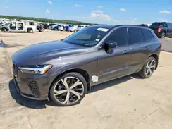 YV4062RM8N1953876 2022 VOLVO XC60