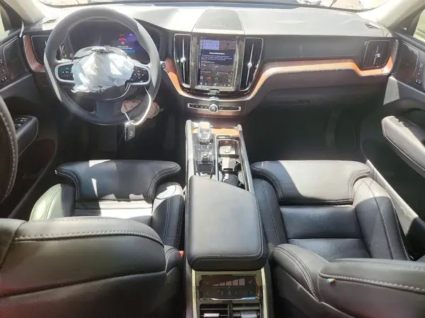 YV4062RX1P1364133 2023 VOLVO XC60 - Image 8