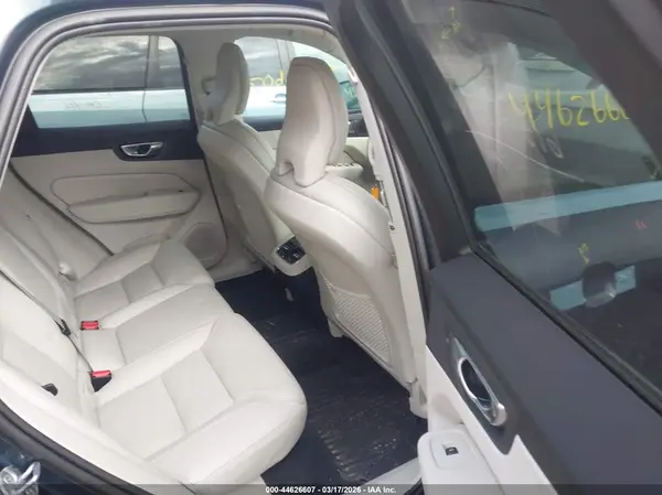 YV4062RX8P1278916 2023 VOLVO XC60 - Image 8