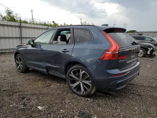 YV4062RX9P1365160 2023 VOLVO XC60 - Image 2