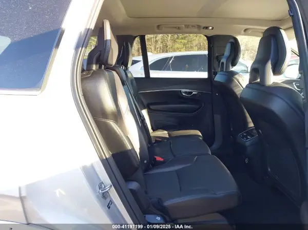 YV4102CK0L1566572 2020 VOLVO XC90 - Image 8