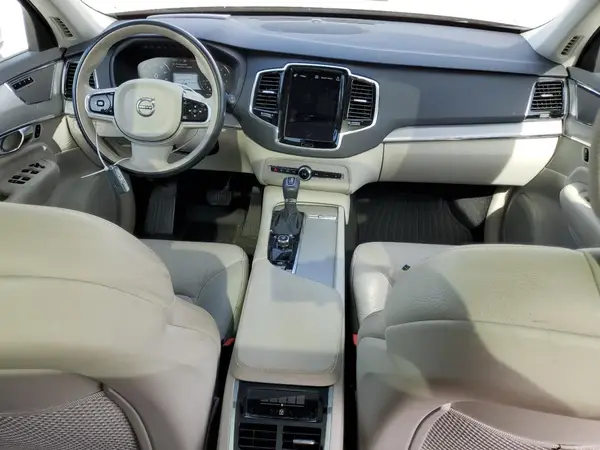 YV4102CK0N1830876 2022 VOLVO XC90 - Image 8