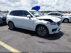 YV4102CK1N1801032 2022 VOLVO XC90