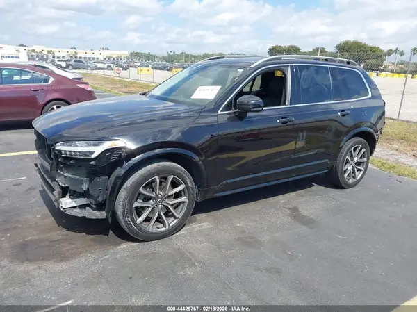 YV4102CK2K1507943 2019 VOLVO XC90 - Image 2