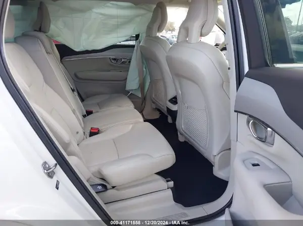 YV4102CK2N1783804 2022 VOLVO XC90 - Image 8
