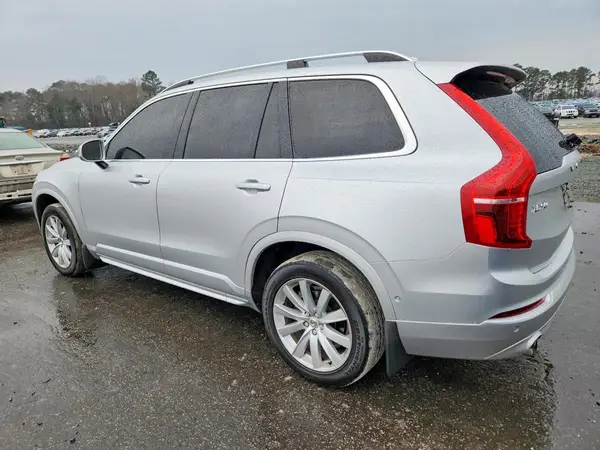 YV4102CK3J1383275 2018 VOLVO XC90 - Image 2