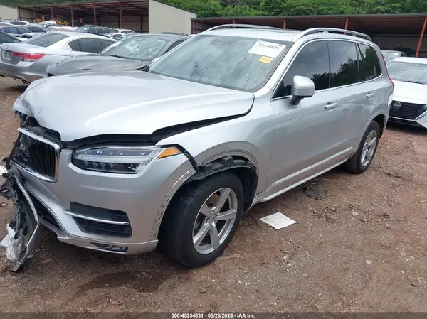 YV4102CK3J1389688 2018 VOLVO XC90 - Image 2
