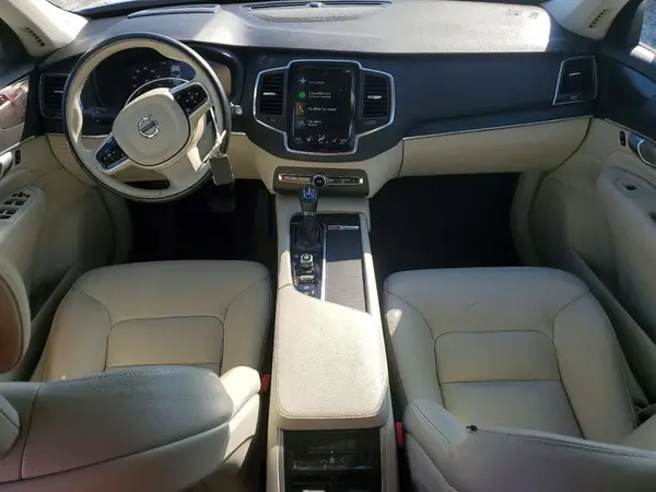 YV4102CK3L1544565 2020 VOLVO XC90 - Image 8