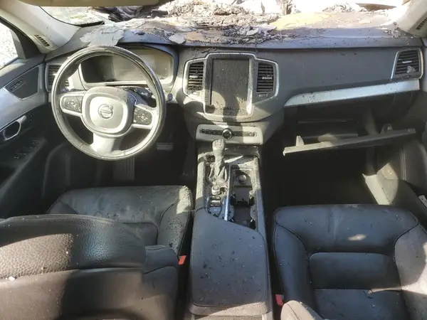 YV4102CK4J1370423 2018 VOLVO XC90 - Image 8