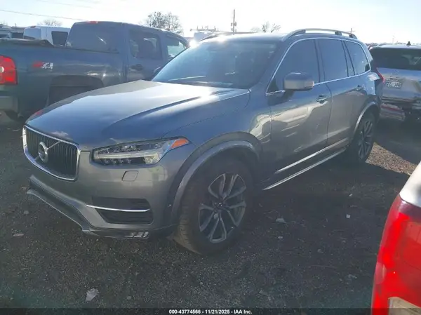YV4102CK4K1452038 2019 VOLVO XC90 - Image 2