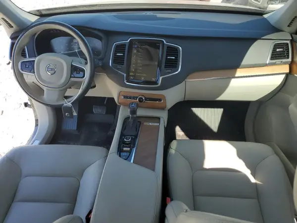 YV4102CK4M1671794 2021 VOLVO XC90 - Image 8
