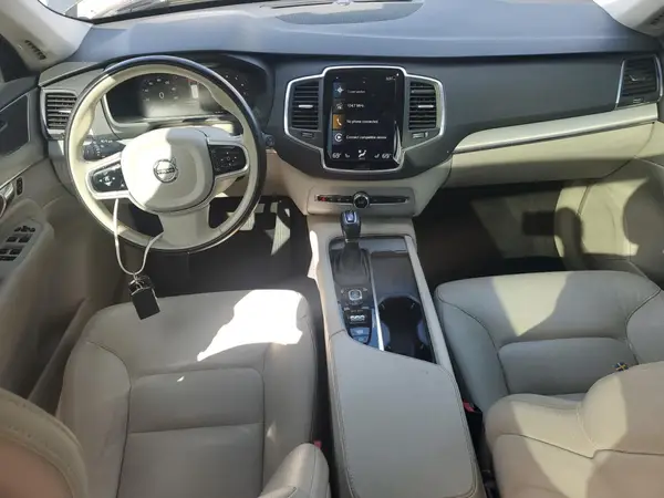YV4102CK5M1678320 2021 VOLVO XC90 - Image 8