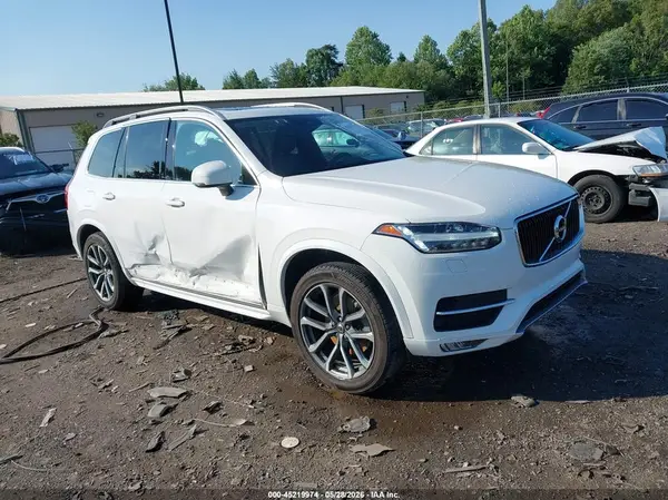 YV4102CK6J1338704 2018 VOLVO XC90 - Image 1