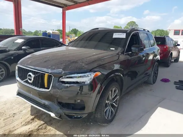 YV4102CK6K1494405 2019 VOLVO XC90 - Image 2
