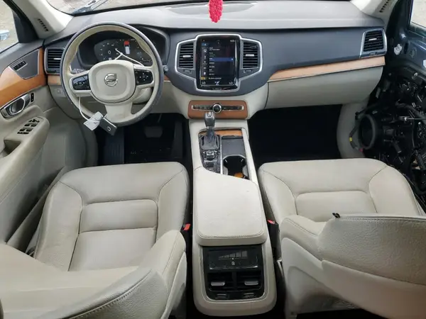 YV4102CK6N1871108 2022 VOLVO XC90 - Image 8